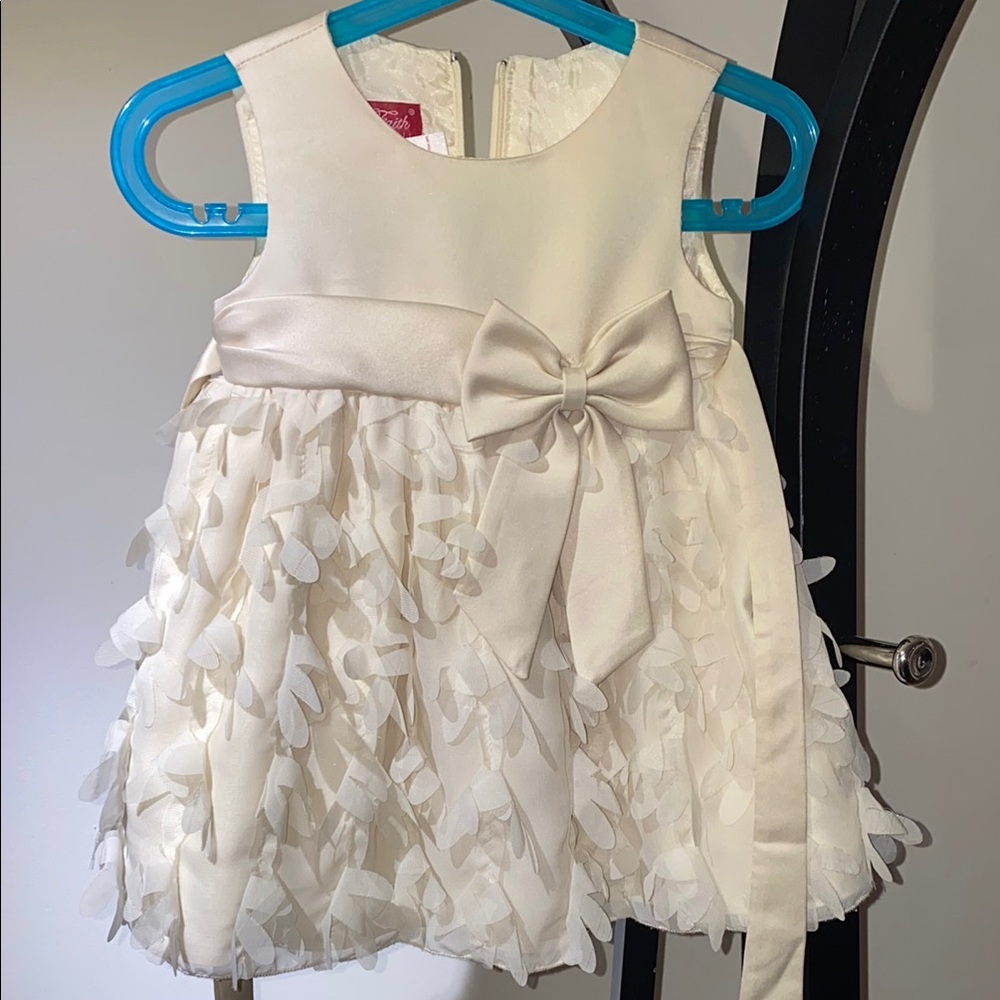 Girls Ivory Floral Petal Bow Party Dress
